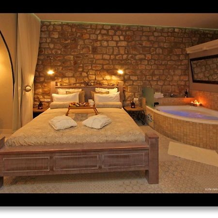 Beit Ha'Omanim Hotel Safed Exterior foto
