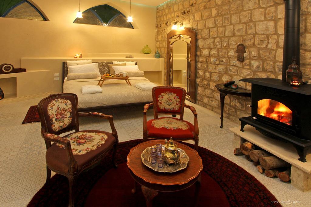 Beit Ha'Omanim Hotel Safed Quarto foto
