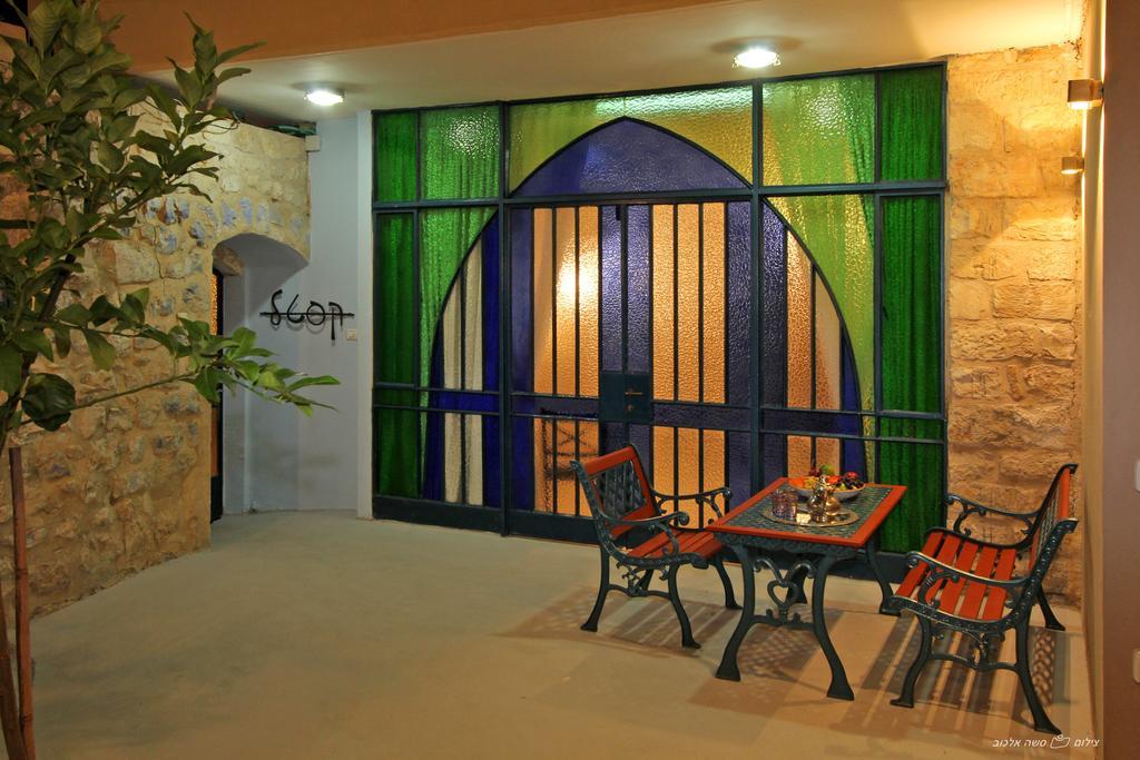 Beit Ha'Omanim Hotel Safed Quarto foto